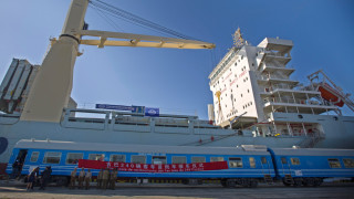 В Куба потегли първият нов влак от над 40 г