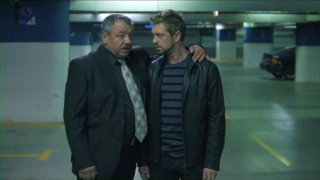 Екшън и романтика тази вечер в "Стъклен дом"