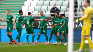 Лудогорец приема Черно море в любопитен сблъсък с който приключва