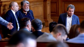 Кой диктува и кой пише на коленце съдебната реформа