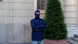Свидетел с маска по делото за радикален ислям разбуни циганите в Пазарджик