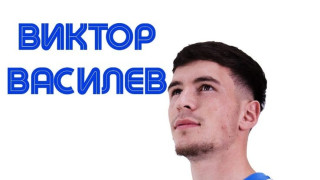 Дунав Русе се раздели с халфа Виктор Василев който пристигна