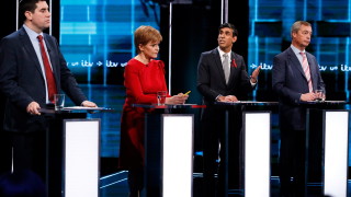Лидери на водещите политически партии на Обединеното кралство се сблъскаха