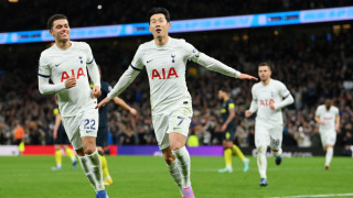 Капитанът на Тотнъм Хюн Мин Сон няма да успее да се