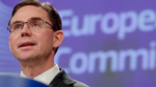 Заместник председателят на Европейската комисия Юрки Катайнен заяви че Манфред Вебер
