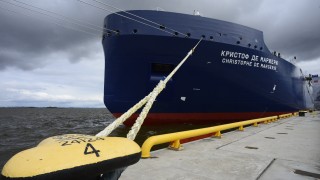Първият танкер с руски газ пристигна в САЩ