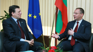 Нови надежди за още компенсации за спрените блокове