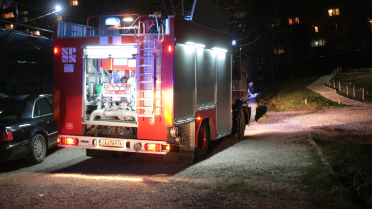 Мъж загина при пожар в жилищна кооперация във Варна