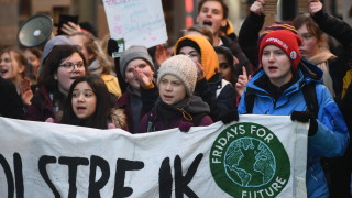 Учениците по света отново протестират срещу климатичната криза в "Петъци за бъдеще"