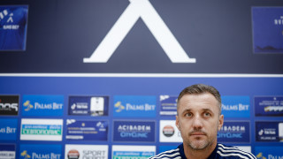 Старши треньорът на Левски Станислав Генчев ще даде пресконференция преди