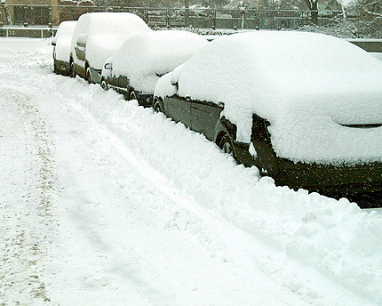 Над 50 населени места в Габровско са блокирани от снега