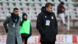 Старши треньорът на ЦСКА Саша Илич присъства на погребението на Миодраг