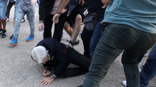 Националисти пребиха кмета на Солун