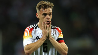 Германският национал на Байерн Мюнхен Йозуа Кимих е отказал оферта