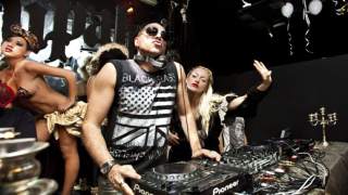 DJ Joe T Vannelli пристига в София