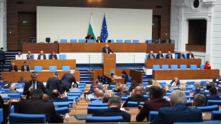 Депутатите приеха на второ гласуване Законопроект за допълнение на Закона