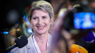 МОК призна Весела Лечева за президент на БОК