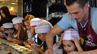 Александър Сано: Не исках да ставам водещ на „Мама готви по-добре” (СНИМКИ)