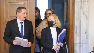 Представям си в края на 4 годишния мандат да има съдебна