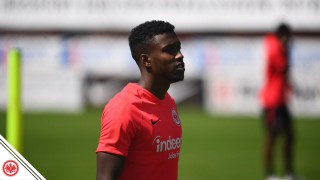 С жестока конкуренция за подписа на Талеб Тауата ще се сблъска