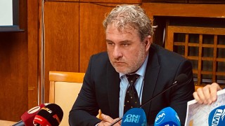 Надценени са тези другите предмети тези 212 представляват определена сериозна