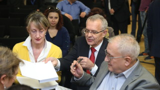 Ние сме под три мониторинга имиджово е изключително зле за