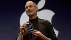 Първо поколение iPhone от 2007 г. беше продаден на търг за над 100 пъти повече от първоначалната му цена
