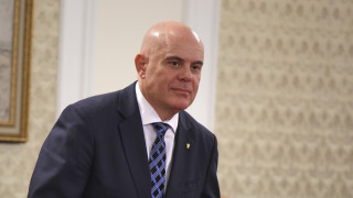 Заменянето на фактическото съпружеско съжителство с понятието интимна връзка в