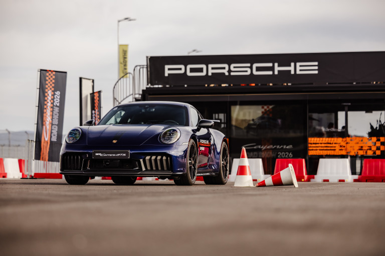 Porsche 911 Carrera GTS