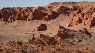 Да прекосиш пустинята Гоби с колело