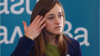 Томбола ще определи кои деца ще играят с Маги и Хингис