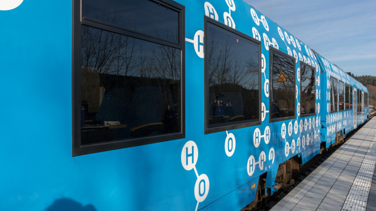Определено водородните влакове са най-зеленият железопътен транспорт. Малки електроцентрали на
