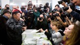 34,51 процента избирателна активност в Каталуния към 14 часа