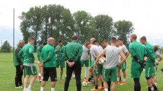 Ботев Враца продължава с двуразовите тренировки по време на лагера