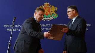 Министърът на отбраната Георги Панайотов от служебния кабинет на министър председателя