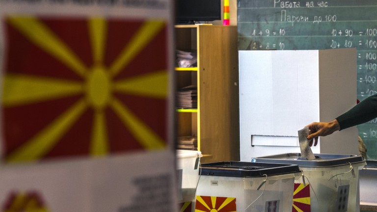 В Македония гласуват на втория кръг на местните избори, съобщи