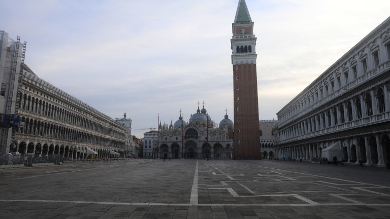 Карнавалът във Венеция е едно от най-важните събития за града