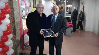 Министърът на младежта и спорта Красен Кралев засвидетелства голямото си