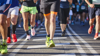 Лекоатлетичен маратон Decathlon Run 2026 Надбягай себе си променя движението