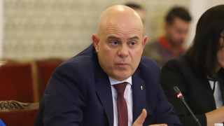 Пред депутатите Гешев отчете, че прокуратурата е най-стабилната институция