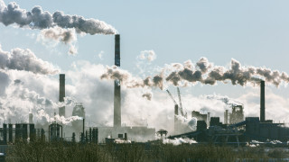 В Казахстан само 1 от големите и средни предприятия общо