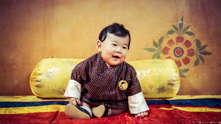 Кралят на Бутан показа сина си 
