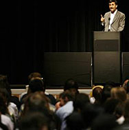 Ахмадинеджад отмени визитата си в Африка