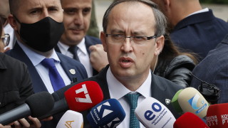 Парламентът на Косово избра ново правителство с премиер който обеща