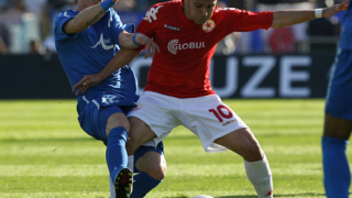 Трудни съперници дебнат шампиона