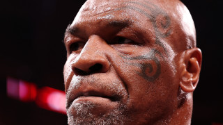 Битка на титаните през 2026: Майк Тайсън и Флойд Мейуедър отново един срещу друг