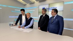 Продължаваме промяната и Демократична България подписаха за изборите