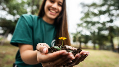 Силата на благодарността: как да бъдем по-щастливи и здрави с няколко ежедневни практики