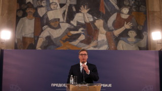 Президентът на Сърбия Александър Вучич който се опитва да сключи