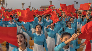 Китай отзовава посланика си в Литва поради намерението на Вилнюс